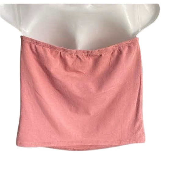 Cute Twisted Tube Top - Picture 2 of 8